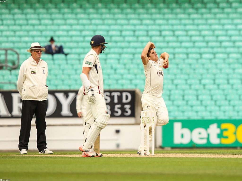 ការប្រកួត Spin: ការផ្សព្វផ្សាយ និង ការបង្កើតចំណូលថ្មី